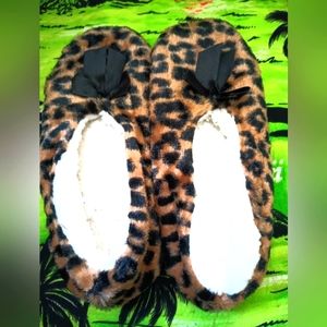 New Leopard  footie slippers